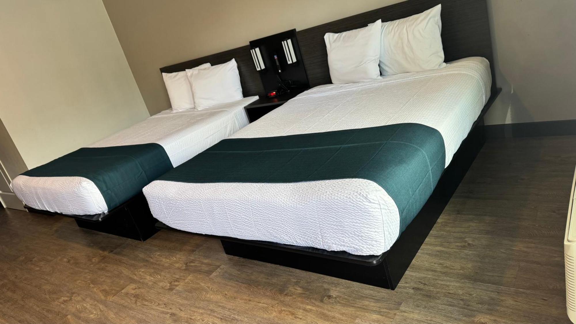 Del Sol Hotel